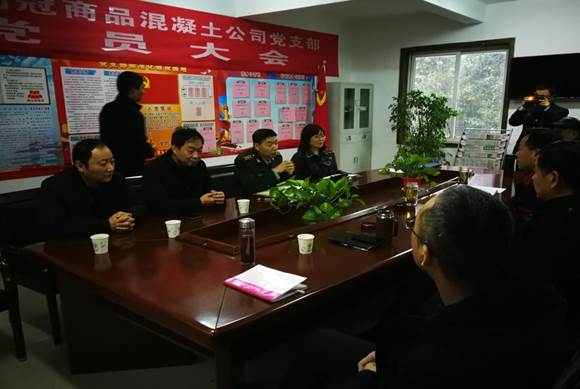 銅官區(qū)區(qū)委常委、人武部到商品混凝土公司開展專項(xiàng)督導(dǎo)工作